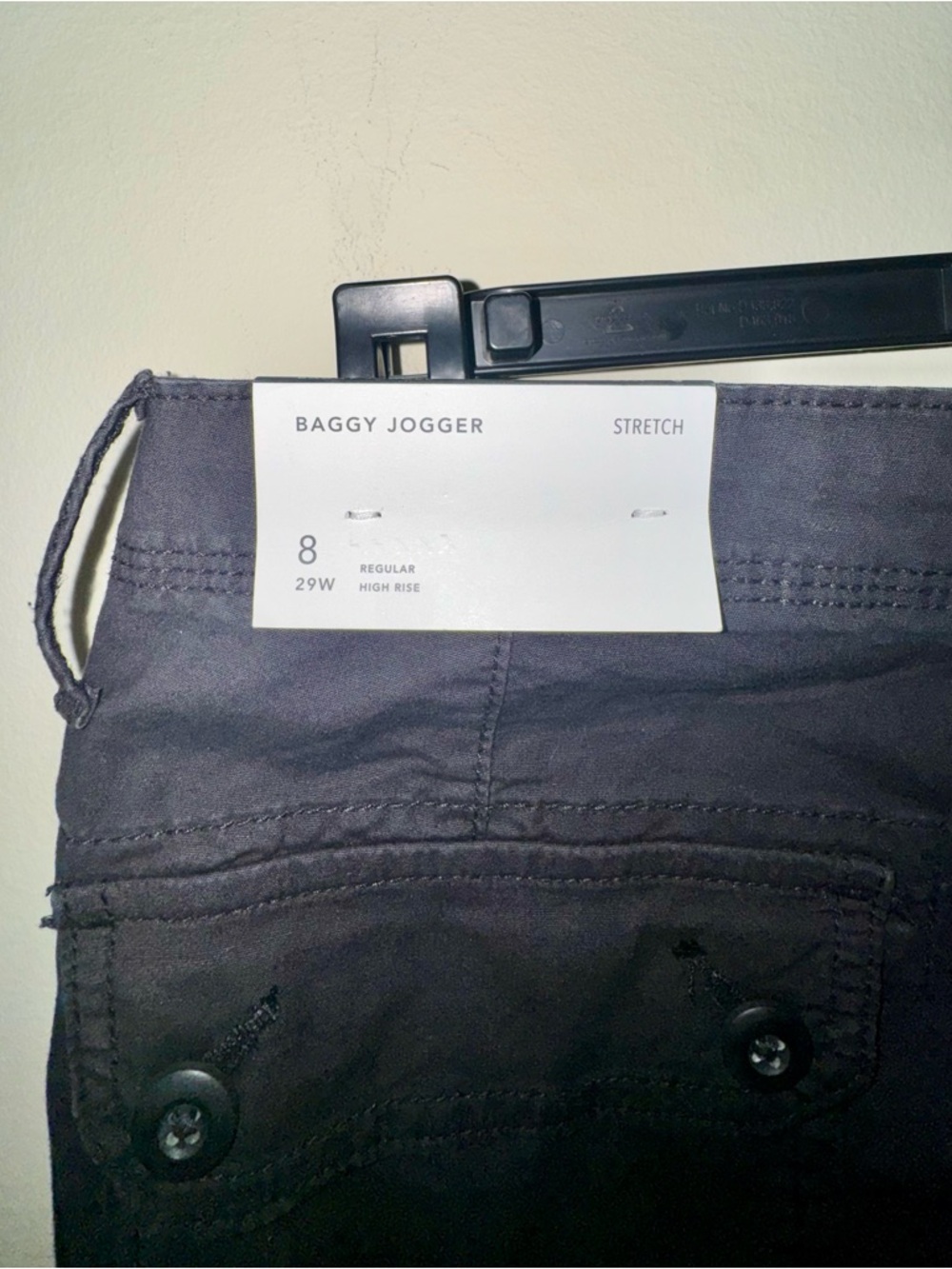 NWT American Eagle Outfitters Black Cargo Pants "Baggy Jogger" - Picture 9 of 11